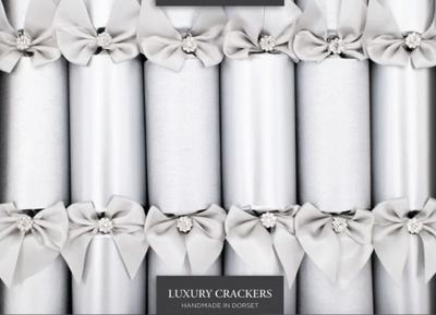 LUXE CHRISTMAS CRACKERS
